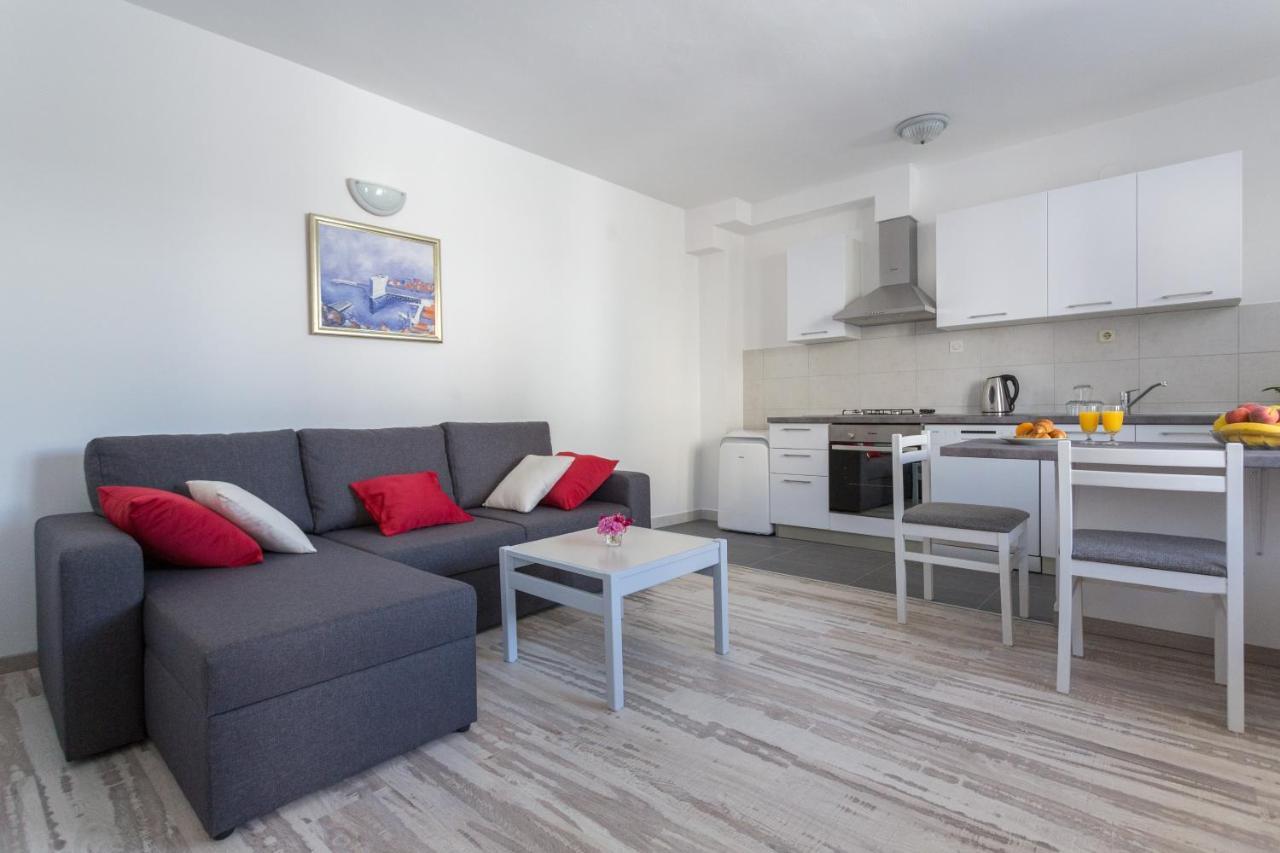 Apartments Oleander Sea View تْسافتات المظهر الخارجي الصورة